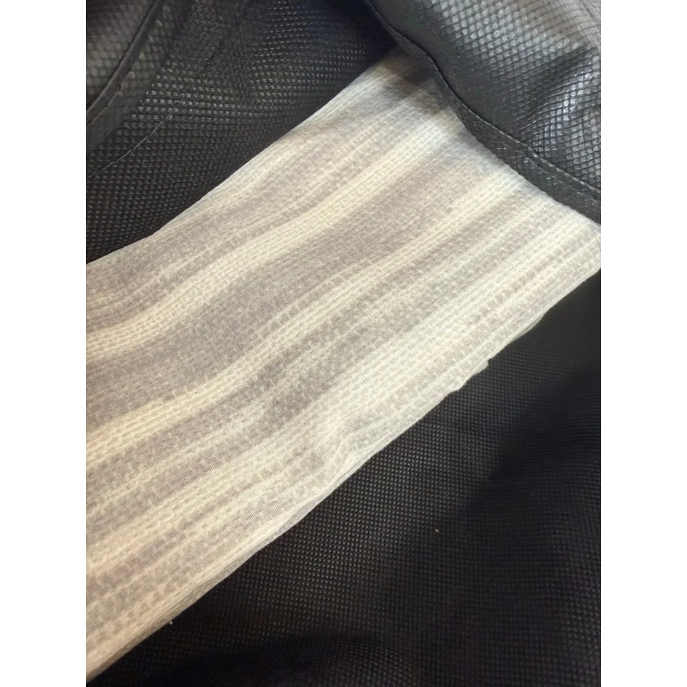 Kenneth Cole Abstract Stripe Gray/White Full Queen Duvet 2 Sham Set NWT Mens Bed